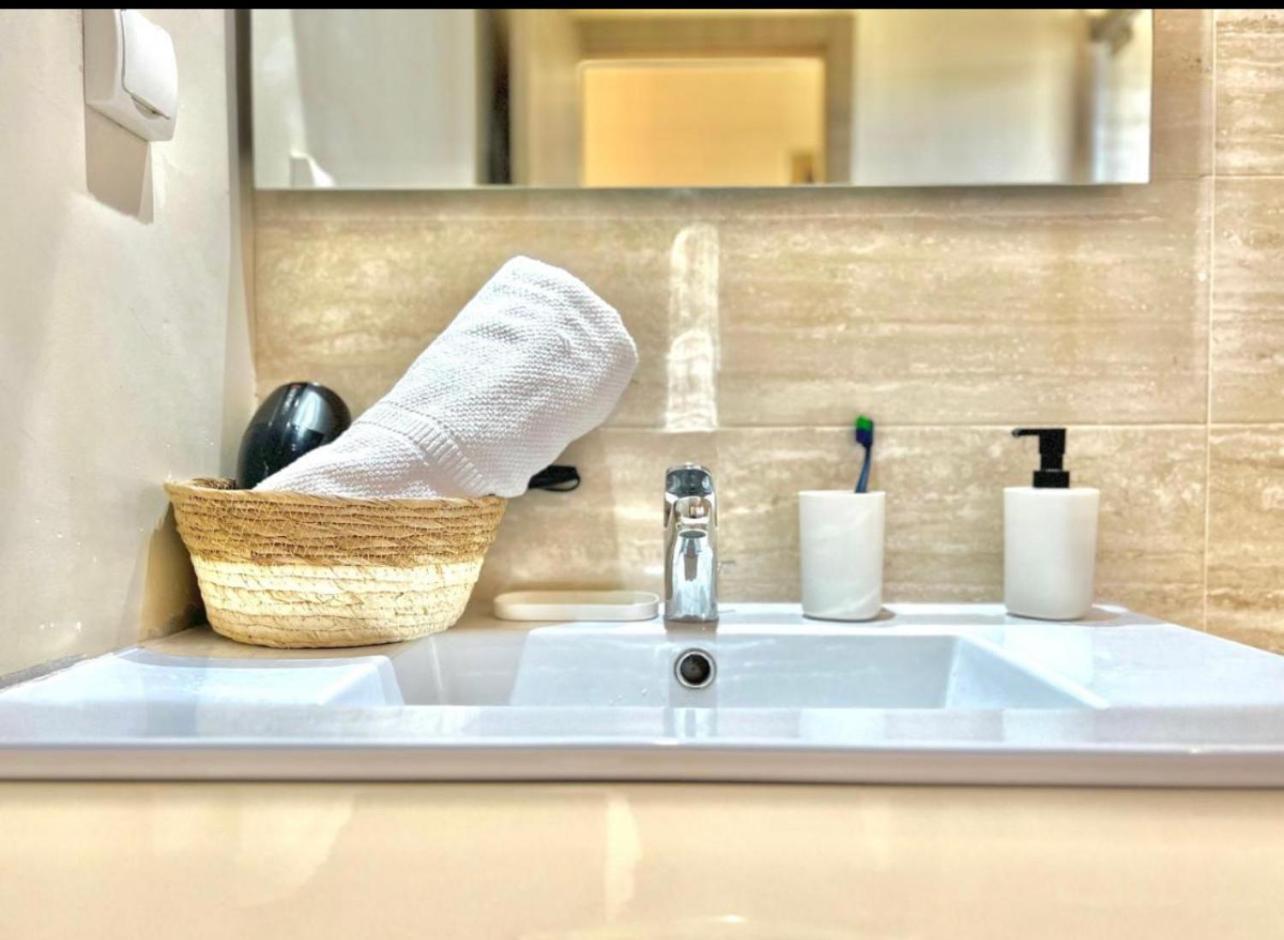 Appartement De Luxe Avec Jardin Vue Sur La Piscine Golf Securise 24H Sur 24 A 5 Minutes De L Aeroport Marrakesh Bagian luar foto