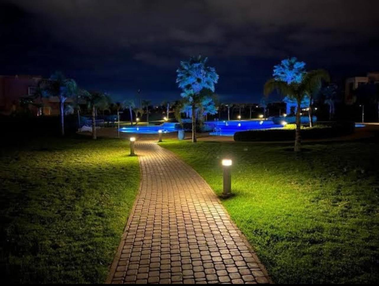Appartement De Luxe Avec Jardin Vue Sur La Piscine Golf Securise 24H Sur 24 A 5 Minutes De L Aeroport Marrakesh Bagian luar foto