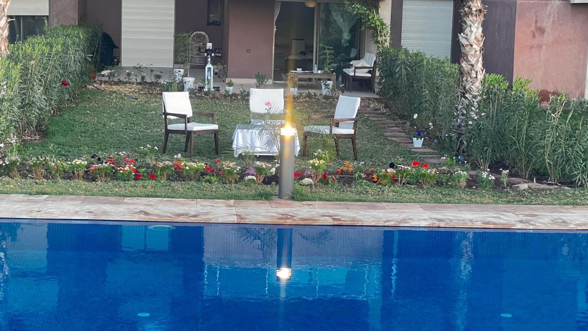 Appartement De Luxe Avec Jardin Vue Sur La Piscine Golf Securise 24H Sur 24 A 5 Minutes De L Aeroport Marrakesh Bagian luar foto