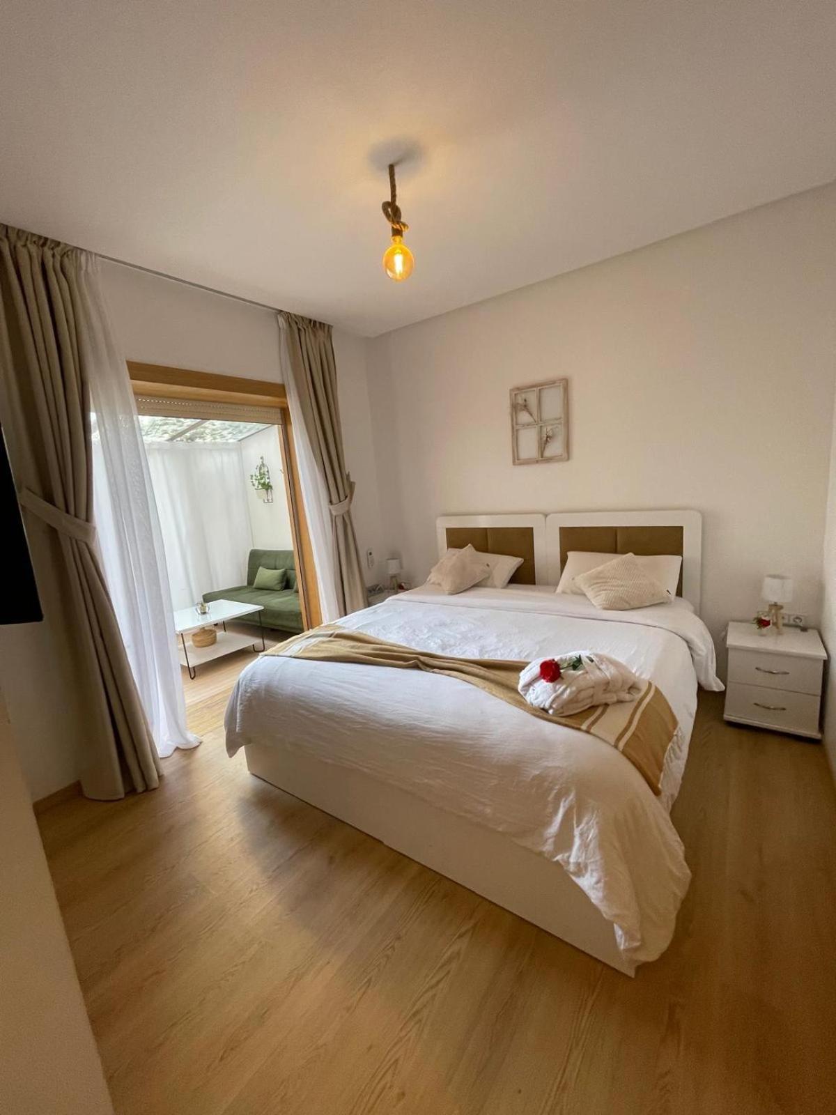 Appartement De Luxe Avec Jardin Vue Sur La Piscine Golf Securise 24H Sur 24 A 5 Minutes De L Aeroport Marrakesh Bagian luar foto